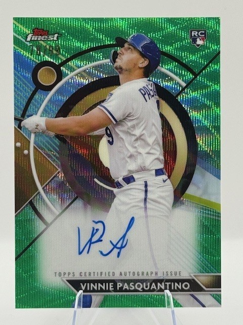 🔥 Vinnie Pasquantino Rookie Auto Green Wave Refractor # /99 2023 Topps Finest