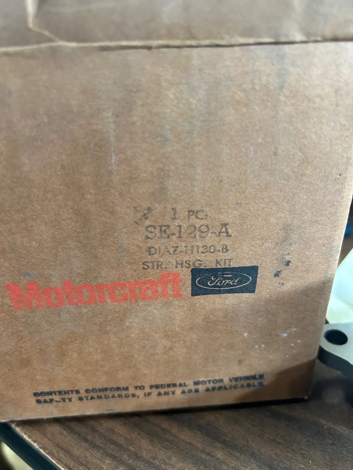 NOS OEM 1971-73 Ford Mustang 72-76 Torino Starter Housing D1AZ-11130-B SE-129-A - Image 2 of 4