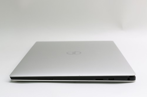 13.3" Dell XPS 13 9370, i7-8550U, 8GB, 256GB SSD - Picture 9 of 16