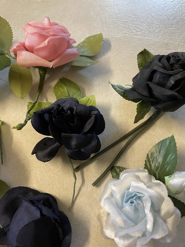 12 X Vintage Millinery Corsage Artificial Flowers, Various Colours. - Picture 5 of 15