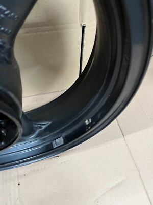 Kawasaki ZXR400 Hinterrad Felge Rad Rear Wheel 17X4,50 ZXR 400 R