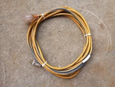 RIDGID 13 ft. 14/3 Heavy-Duty Contractor-Grade Indoor/Outdoor Extension Cord