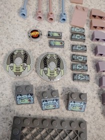 2001 LEGO Lot of Life On Mars 7317 Aero Tube Hanger Replacement Parts