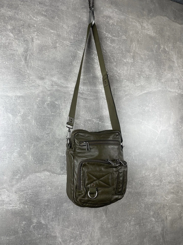 Bolso Bandolera Mandarina Duck Vintage Cuero Verde Oscuro Hecho en Italia Foto 3 de 4