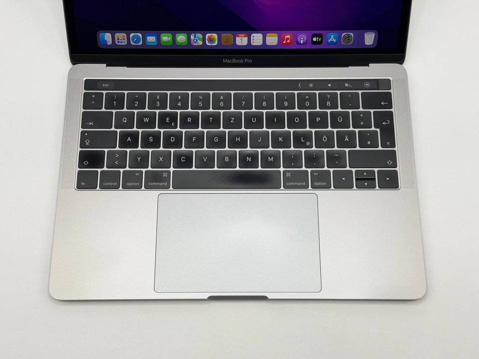 Apple MacBook Pro Retina TouchBar 13,3“ i5 2,9 Ghz 256 GB SSD 8 GB SPACE GREY - Bild 3 von 4