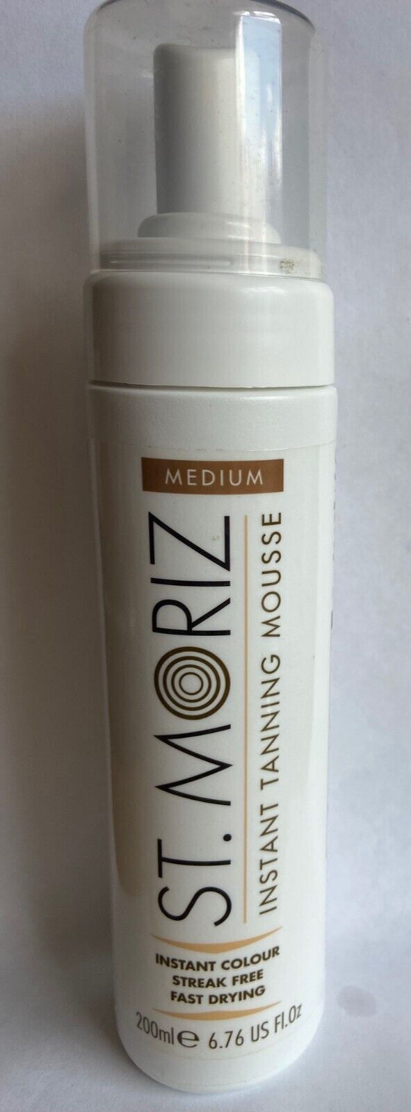 St Moriz Original Instant Tanning Mousse in Medium | Fast Drying Vegan Fake Tan Mousse | Instant Wash Off Guide Colour for a Medium Golden Glow | Dermatologically Tested | Cruelty Free | 200ml - Image 2