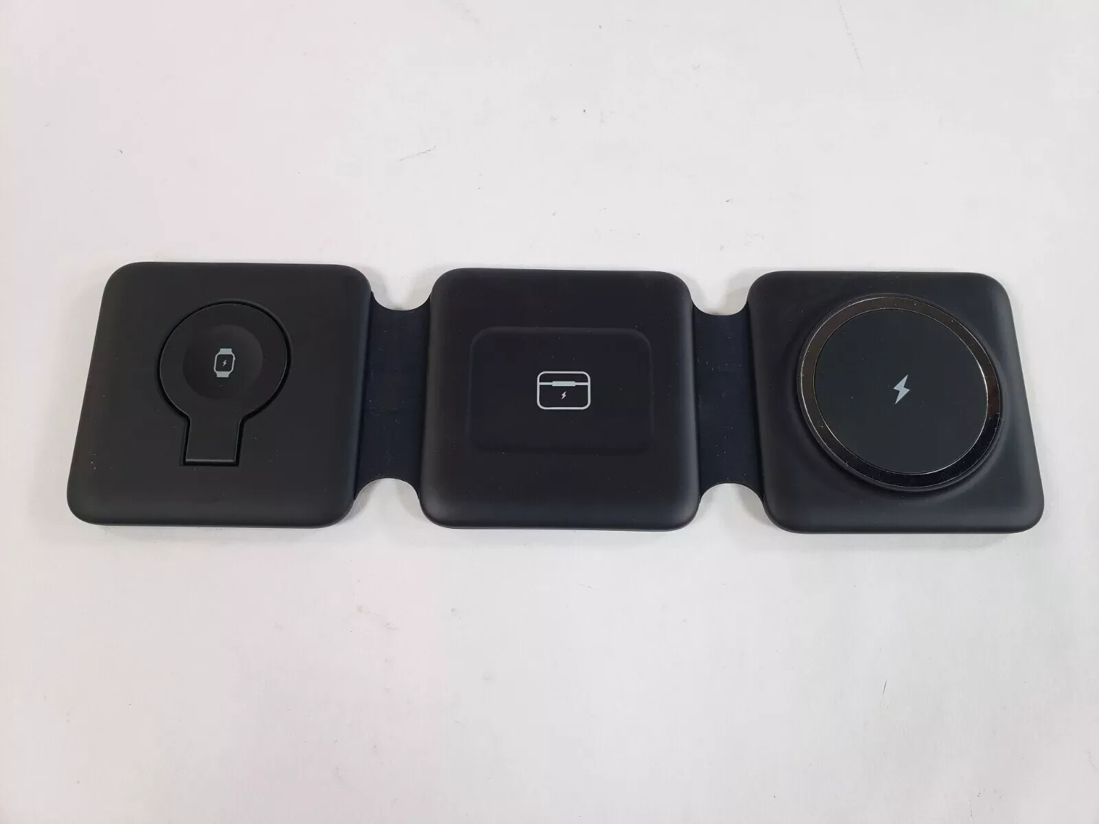 Wireless Charging Station for Apple Multiple Devices - 3 in 1 Foldable Magnetic-image