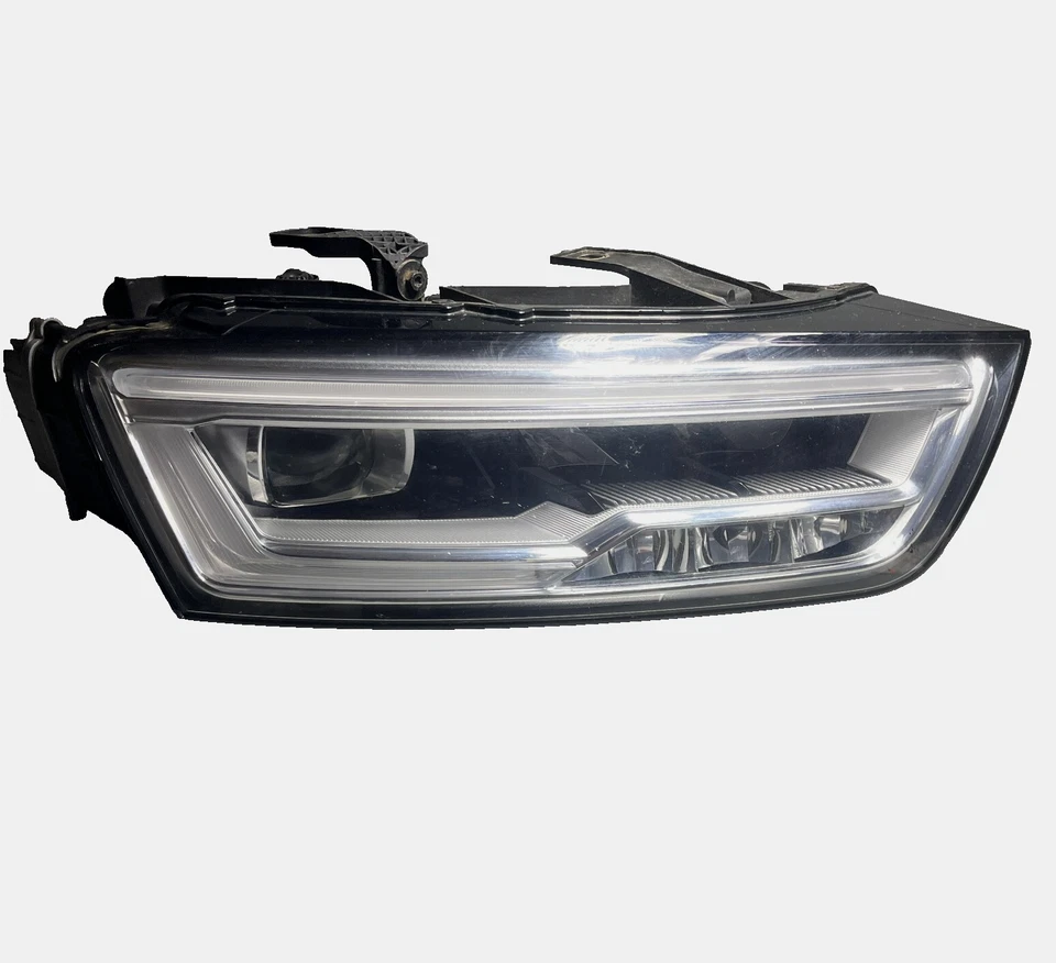 Conjunto de faros delanteros derecho pasajero Audi Q3 Quattro 2015-2018 OEM Foto 2 de 4