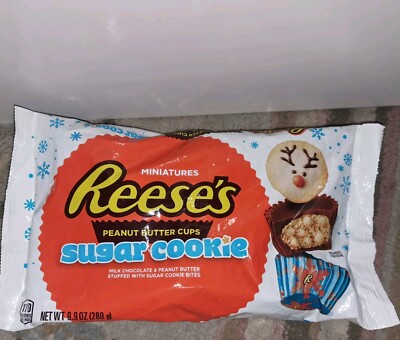 (1) Bag Reese's Minatures Peanut Butter Cups Sugar Cookies 9.9 Oz. Bag 06/2025