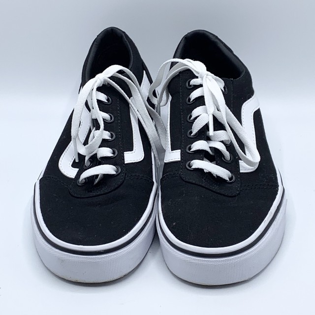 vans high tops skate shoes