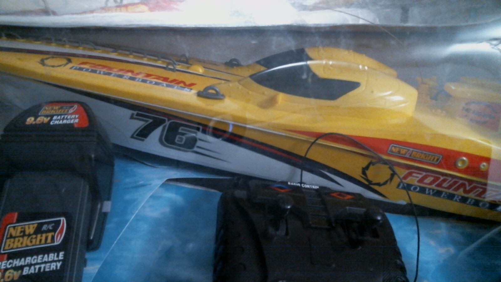 New Bright Fountain Remote Control R/C Speed Boat eBay