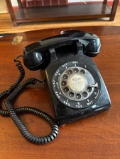 Vtg Bell System Western Electric 500 DM Black Rotary Dial Desk Telephone