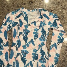 Womens XS Long Sleeve Rash Guard Swimsuit Top Tropical Blue Pink White