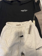 ESSENTIALS FEAR OF GOD SET