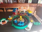 Vintage Little People Set