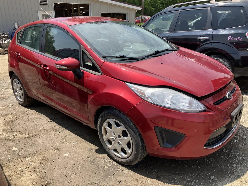 Двигатель вентилятора 13 FORD FIESTA - Изображение 3 из 4
