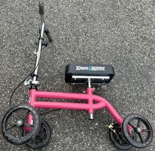 KneeRover Steerable Knee Scooter Knee Walker Crutch Alternative in HOT PINK