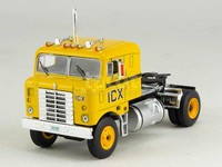 Kenworth Bullnose Traktor 1950 - IXO 1/64
