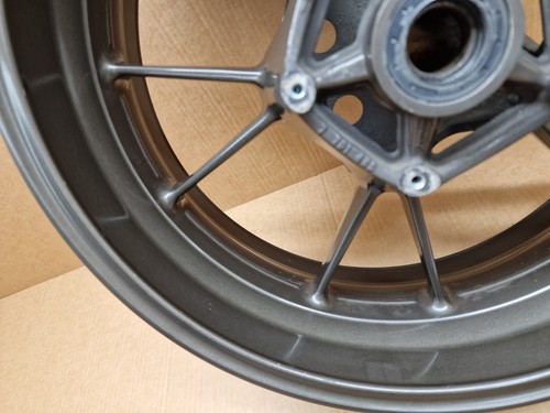 BMW S1000RR Gen 1 Rear wheel 17x6.00 2010 - 2011 - Picture 9 of 22