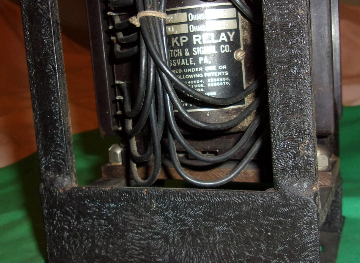 KP Relay Rack Union Switch & Signal Co. 16-Contact Clean! 1947 Insp ...