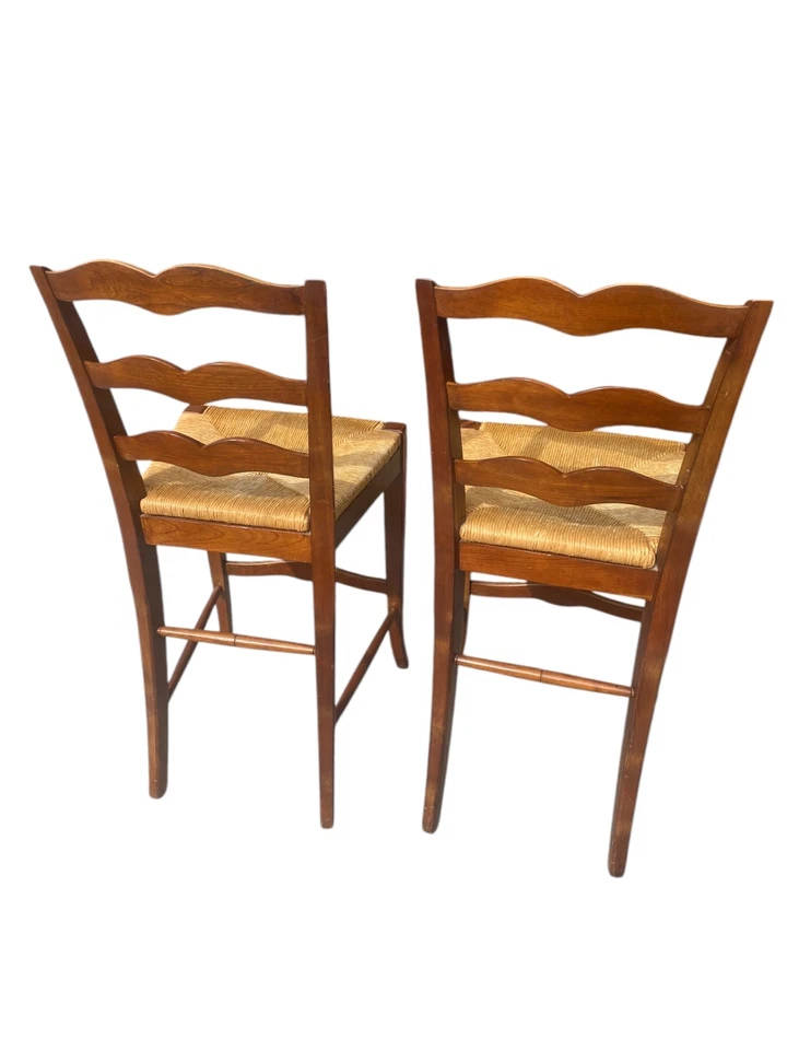 Ethan Allen 复古 24 英寸梯背柜台凳带拉什座椅(2 件套) — 第 3/4 张图片