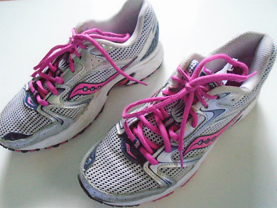 Saucony Oasis Running Shoes S15209-9 Silver Pink WMs US Sz Eur 