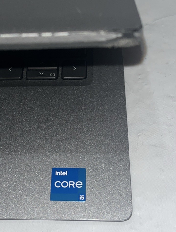 PC Portable Dell Latitude 5330, 13,3, i5-1245U 3,20GHz, 16Go 256Go SSD, Windows 11 Pro - Ordinateurs