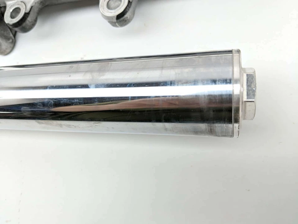 12 Yamaha V Star XVS1300 CT Front Forks Suspension Set STRAIGHT - Image 3 of 4