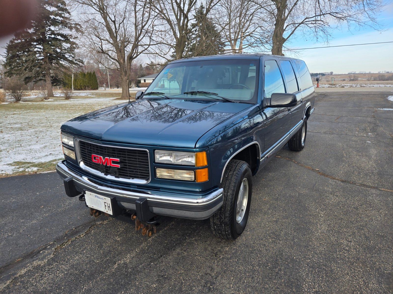 1994 GMC Suburban for sale in Winnebago Illinois