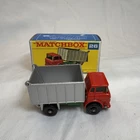 Vintage MATCHBOX Lesney #26 GMC TIPPER TRUCK In Original F2 BOX Made in England