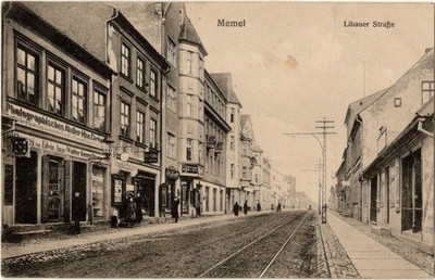 MEMEL Libauer Straße belebt Geschäfte Fotograf Max Ehrhardt Glaserei Edwin Auge
