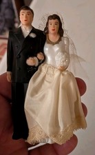 VTG 1960's Wilton Wedding Cake Topper Brunette Bride Groom Plastic Cloth