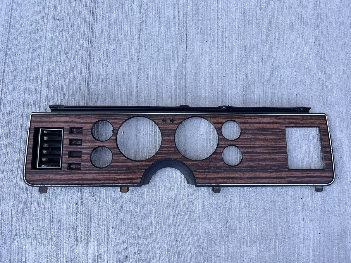 1979-1986 FORD MUSTANG CLUSTER DASH BEZEL WOODGRAIN OEM e3zb