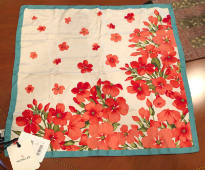 Moncler Women's Floral Multi-Color 100% Silk Scarf BNWT 26'' Square