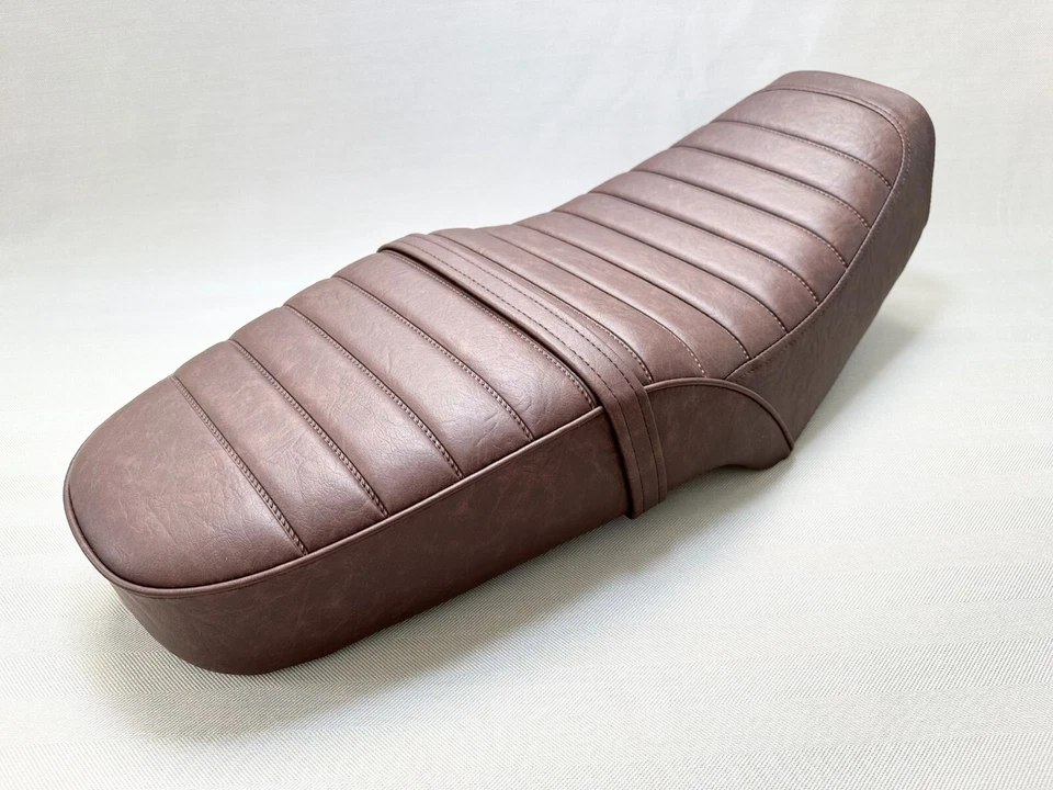 Asiento Honda CM400 1979-1981 A C E T perfil bajo café corredor motocicleta bandeja metálica. Foto 3 de 4