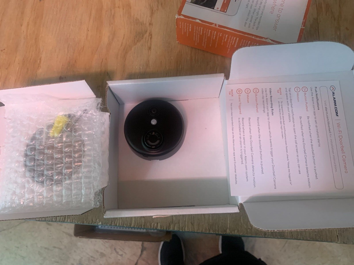 Wi-Fi Doorbell Camera SkyBell ADC-VDB102 Bronze (Missing