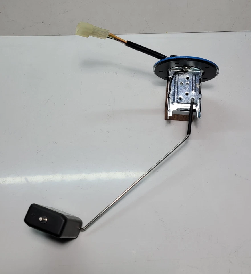 Transmisor de combustible digital Toyota Corolla Ae86 Foto 2 de 4