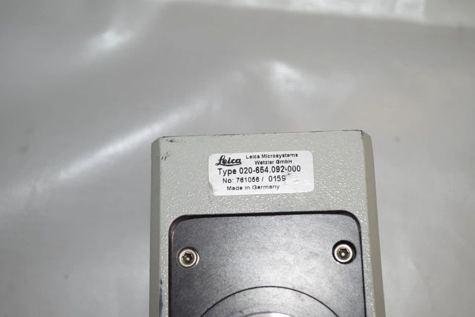 M # LEICA 020-654.092-000 Mikroskop Beamsplitter (SMA89) - Bild 3 von 3