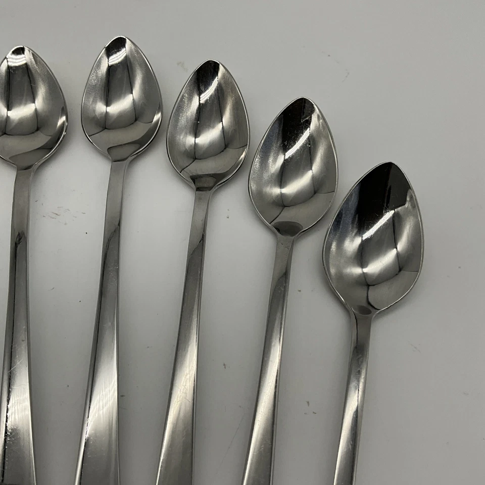 Retroneu Roseanne 18/8 Stainless Flatware Set of 8 Iced Tea Spoons Glossy Korea - Image 4 of 4