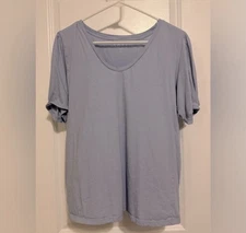 LOFT Light Blue Short Sleeve Tee Woman’s Size L