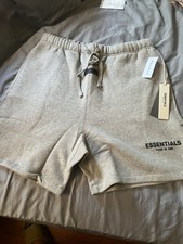 Essentials Fear of God Men s Gray Cotton Sweat Shorts Drawstring Logo L