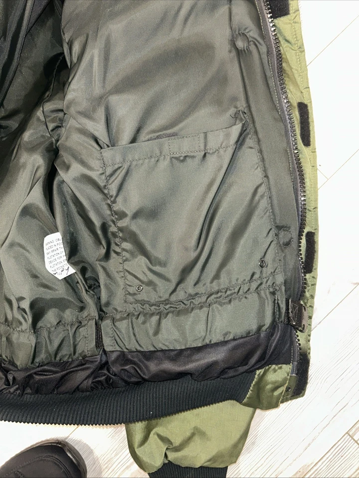 Mustang Survival MJ6214 Type III Floater Jacket Men’s XL 46-50" Green Preowned - Image 3 of 4