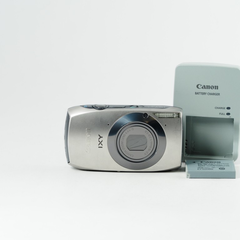 Canon IXY 31 S Silver 12.8MP Compact Digital Camera [Near Mint] #14266