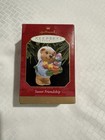 Hallmark Keepsake Ornament 1999 Sweet Friendship Bear with Bluebird QX6779 MIB — photo 1