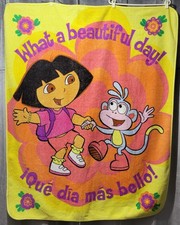 2006 Dora Explorer What a beautiful day Fleece Blanket 50x60 Qu  d a m s bello 