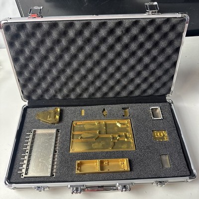 TWM Technology Equipment Bearbeitete Gehäuse für Mikrowelle / HF-Elektronik Set