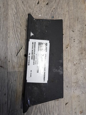 Mercedes-Benz W211 Front Left Door Panel Trim Cover A2117270128 