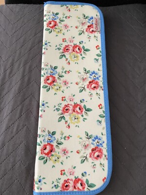Stricknadel Etui mit Reißverschluss (rose gefüllt) | 4,25£ | Nadeltasche Cath Kidson