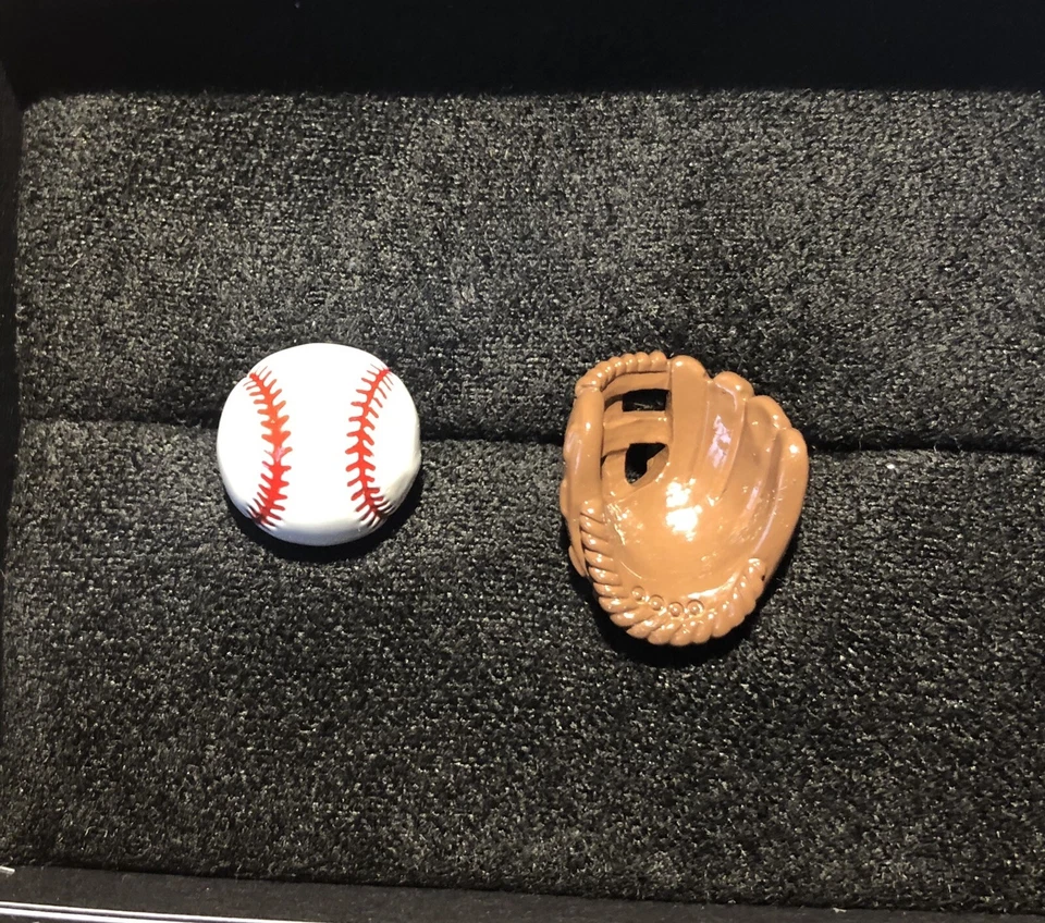 GEMELOS INC. BÉISBOL Y GUANTE 3D Gemelos AUTÉNTICOS Hombres Caja de Regalo Entrenador de Pelota Foto 3 de 4