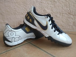 nike total 90 2009